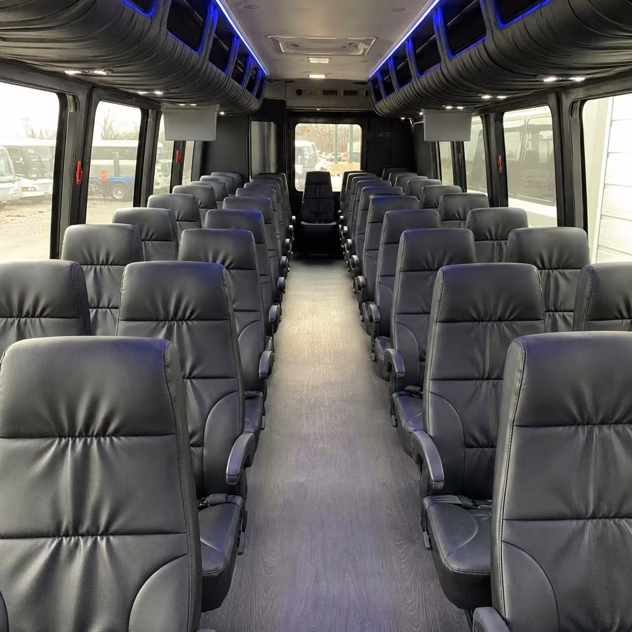 minibus rentals for smaller boise prom groups who want a private ride